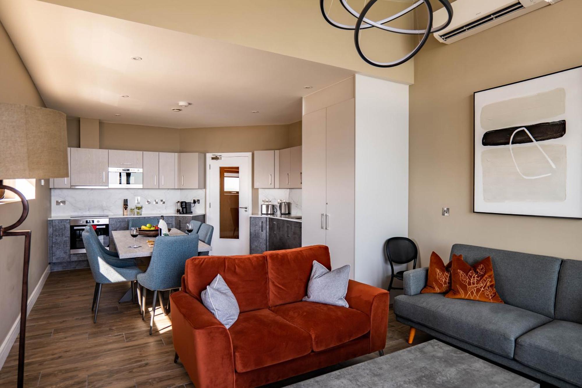 Shoreline Apartments กัลเวย์ ภายนอก รูปภาพ